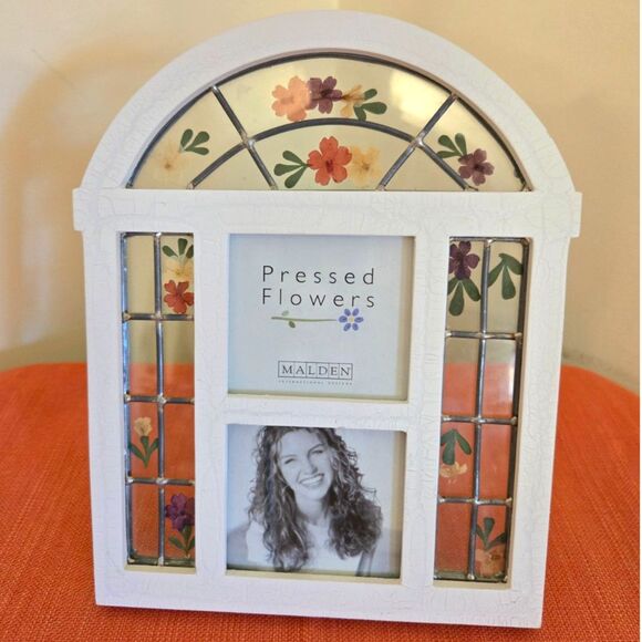 Malden Decorative Pressed Flowers Painted Wood & Glass Picture Frame (2"x2") - Picture 1 of 3